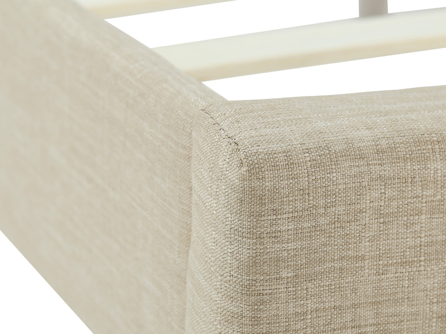 Lit SOFT en tissu 140 x 190 cm ou 160 x 200 cm beige clair - Vue finitions coutures