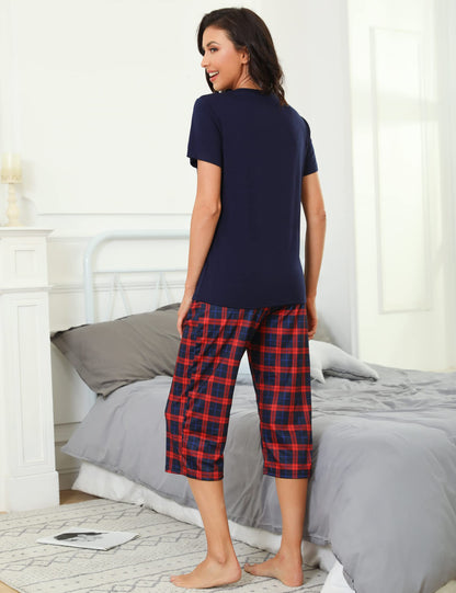 Pyjama Femme Été en Coton à Carreaux – Ensemble 2 Pièces Manche Courte et Pantalon Capri